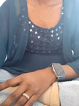 Snapshot of Barbie_183 chatting on February 2025 05:30:02 AM Barbie 183 online show from February 2025 05:30:02 AM