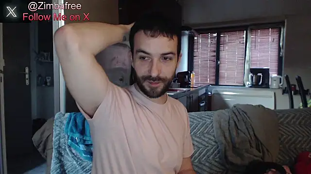 Snapshot of Ziimbafreee chatting on February 2025 07:27:02 AM Ziimbafreee online show from February 2025 07:27:02 AM