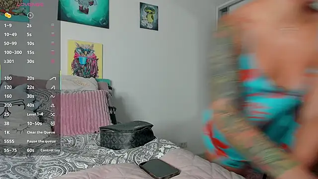 NNNoire online show from October 2025 12:37:02 PM