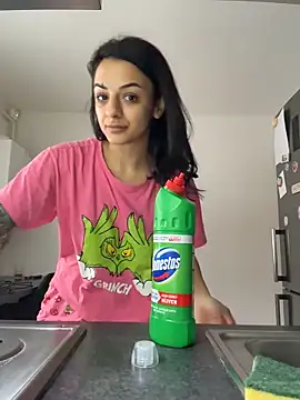 NNNoire online show from January 2026 09:47:02 AM