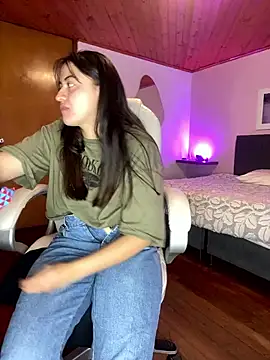 Camila pinkk online show from March 2025 05:31:01 PM