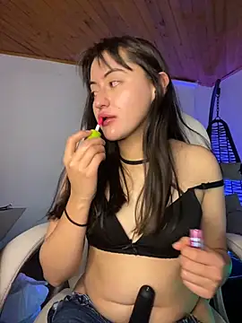 Camila pinkk online show from November 2025 05:24:01 PM