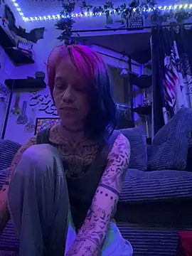 trashbrat online show from May 2026 04:41:01 AM