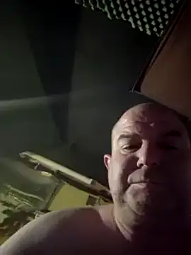 hesjustafriend online show from February 2025 04:06:01 AM