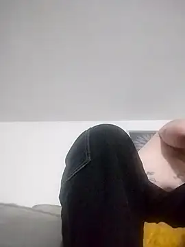 jayjay198080 online show from March 2025 06:41:02 AM