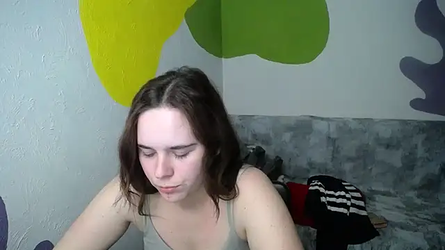 mini girly online show from March 2025 06:44:02 PM