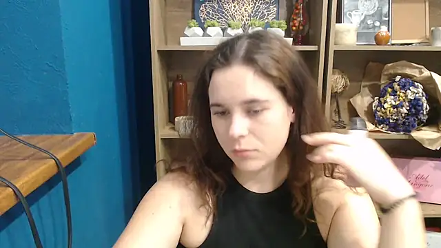 mini girly online show from September 2025 01:25:02 PM