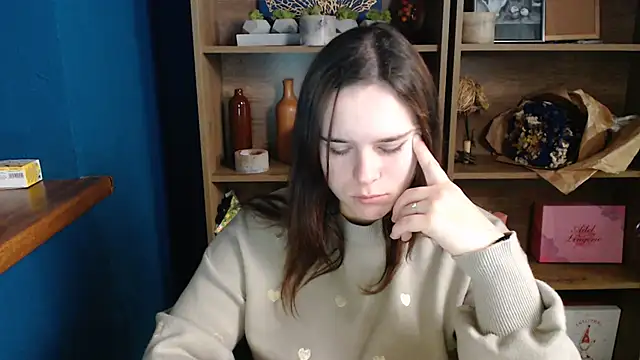 mini girly online show from October 2025 04:31:01 AM