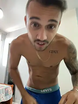 carvalhofelipe online show from February 2025 12:35:02 PM