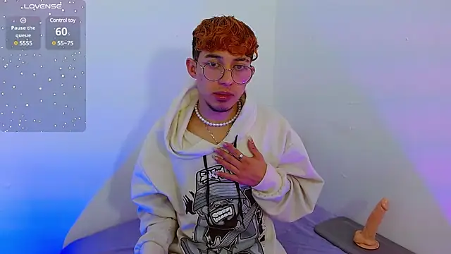 Axel tay online show from March 2025 03:12:01 AM