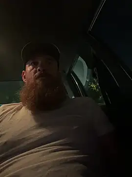 Snapshot of 32XRedBeard chatting on February 2025 12:27:02 AM 32XRedBeard online show from February 2025 12:27:02 AM