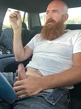 Snapshot of 32XRedBeard chatting on March 2025 12:16:01 PM 32XRedBeard online show from March 2025 12:16:01 PM