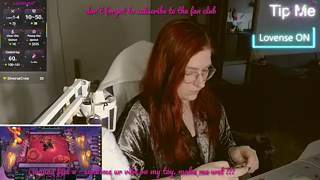 LesyaOxi online show from March 2025 10:49:01 AM