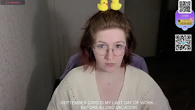 LesyaOxi online show from September 2025 08:59:01 AM