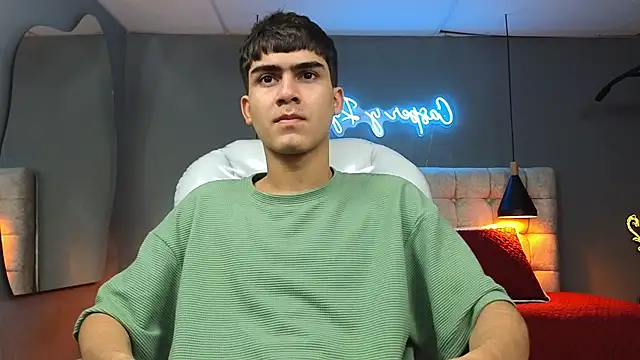 Tommy18   online show from February 2025 06:17:02 AM