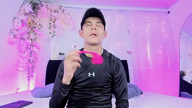 Bonny and carrot online show from January 2026 07:08:02 PM