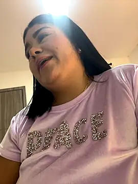 Snapshot of karla_hotgirl chatting on September 2025 01:49:01 AM karla hotgirl online show from September 2025 01:49:01 AM