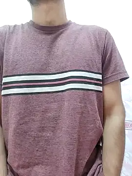 Snapshot of TOPMOON001 chatting on November 2025 06:13:01 AM TOPMOON001 online show from November 2025 06:13:01 AM