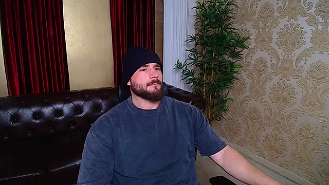 AdamJamesonn online show from November 2025 06:01:01 AM