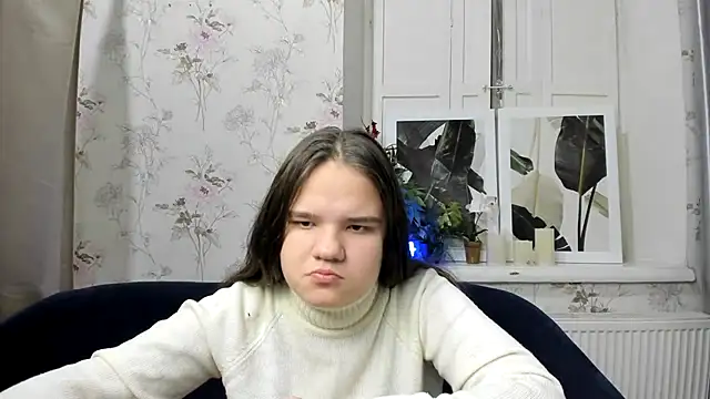 AdeleCruz online show from January 2025 08:18:02 AM