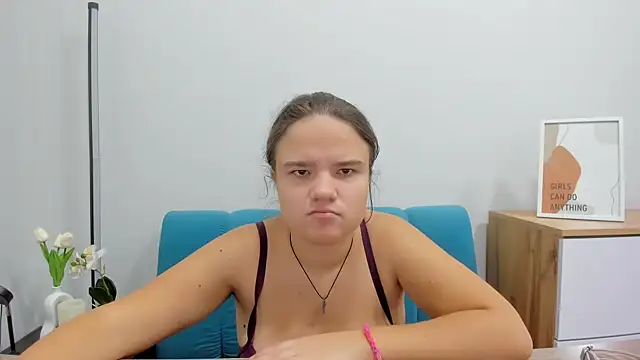 AdeleCruz online show from October 2025 07:29:01 AM