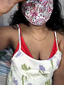 Snapshot of ArathyNambyarMallu chatting on November 2025 10:26:01 AM ArathyNambyarMallu online show from November 2025 10:26:01 AM