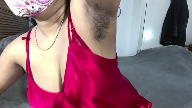 Snapshot of ArathyNambyarMallu chatting on December 2025 11:19:01 AM ArathyNambyarMallu online show from December 2025 11:19:01 AM