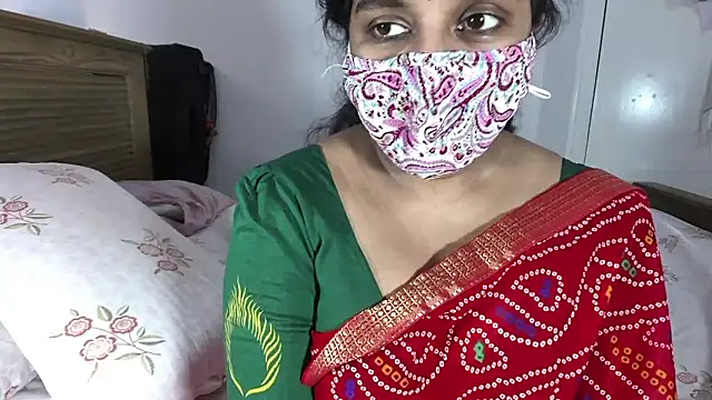 Snapshot of ArathyNambyarMallu chatting on January 2026 09:58:02 AM ArathyNambyarMallu online show from January 2026 09:58:02 AM