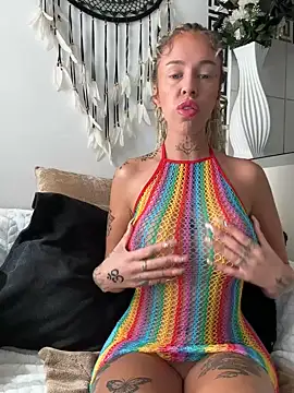CheekyChels online show from January 2025 12:51:02 PM