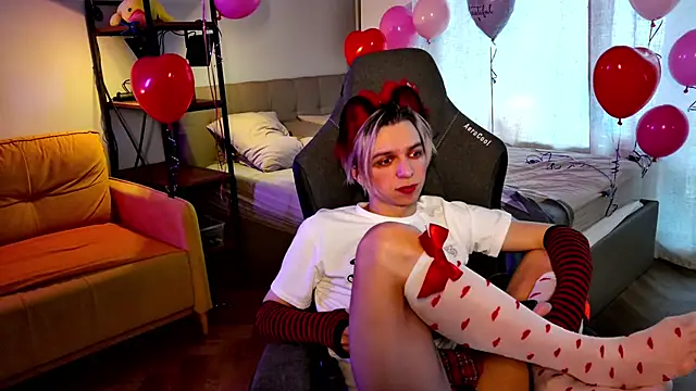 leon yuugen online show from February 2025 07:37:01 AM