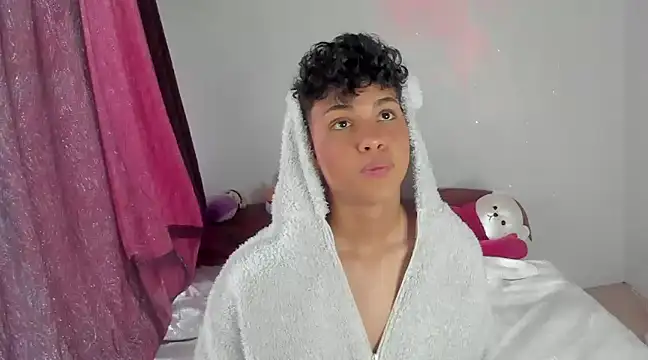 dani angels   online show from January 2025 08:57:02 PM