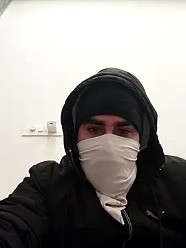 13lusty online show from January 2025 05:37:01 AM