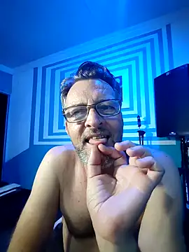 itsmeyes69 online show from February 2025 09:15:01 PM