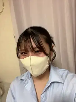 Snapshot of sakuchaaa_2525 chatting on July 2026 04:33:01 PM sakuchaaa 2525 online show from July 2026 04:33:01 PM