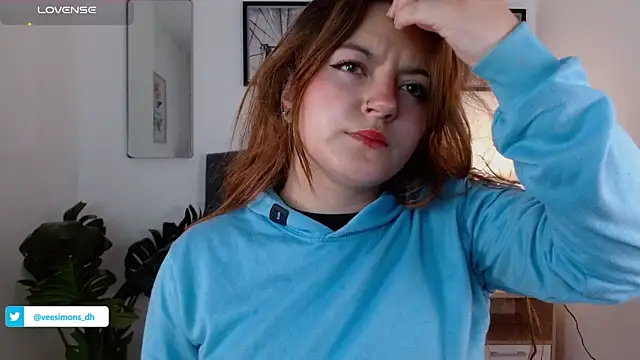 Snapshot of Veronica_simons chatting on February 2025 07:50:02 PM Veronica simons online show from February 2025 07:50:02 PM