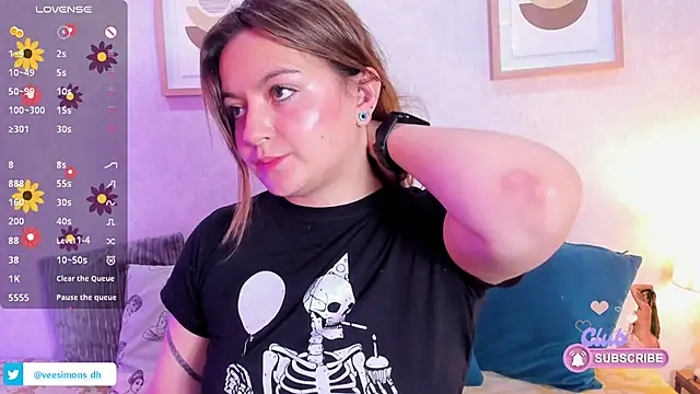 Snapshot of Veronica_simons chatting on March 2025 07:38:01 PM Veronica simons online show from March 2025 07:38:01 PM