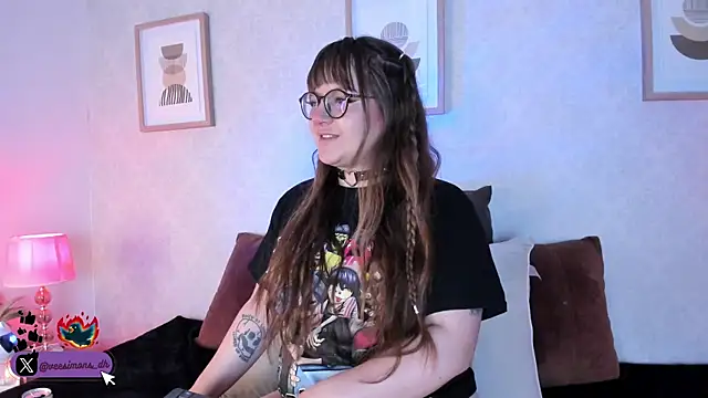 Snapshot of Veronica_simons chatting on September 2025 09:17:02 PM Veronica simons online show from September 2025 09:17:02 PM