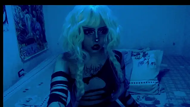 Snapshot of darkelectrodj chatting on March 2025 02:34:02 PM darkelectrodj online show from March 2025 02:34:02 PM