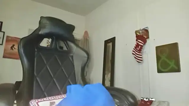 Snapshot of BaByArM81 chatting on October 2025 10:11:01 PM BaByArM81 online show from October 2025 10:11:01 PM