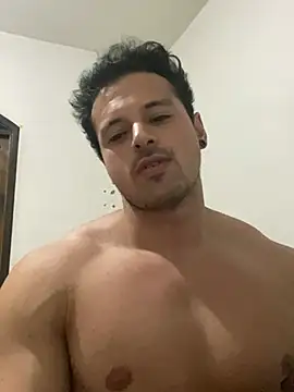 Lucasfit24 online show from January 2025 01:03:01 AM