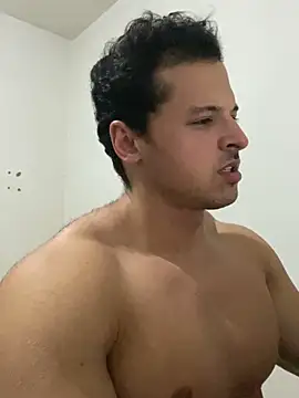 Lucasfit24 online show from February 2025 12:05:01 AM