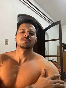 Lucasfit24 online show from March 2025 11:43:02 PM