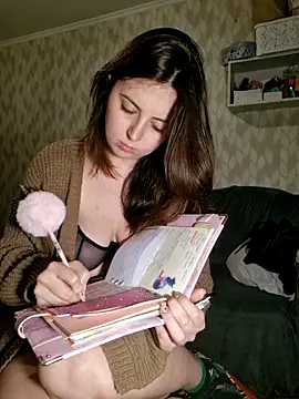 Melenka online show from February 2026 10:32:02 PM