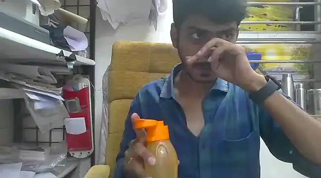 Snapshot of cute_modell chatting on March 2025 02:08:02 PM cute modell online show from March 2025 02:08:02 PM