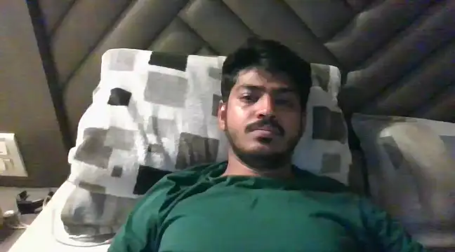 Snapshot of cute_modell chatting on March 2025 07:09:01 PM cute modell online show from March 2025 07:09:01 PM