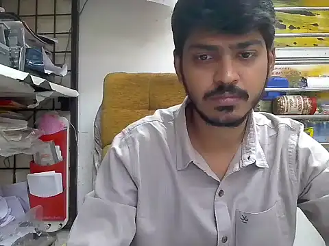 cute modell online show from November 2025 07:58:01 AM