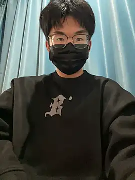 Snapshot of yfx468 chatting on March 2025 05:28:02 PM yfx468 online show from March 2025 05:28:02 PM