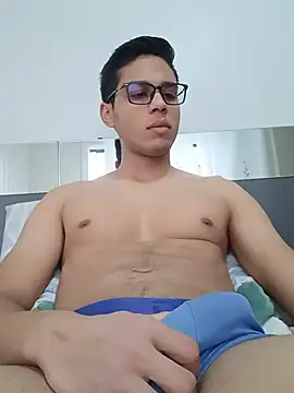 Snapshot of HornyTiger744 chatting on August 2026 05:49:01 PM HornyTiger744 online show from August 2026 05:49:01 PM