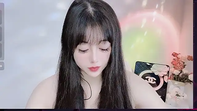 Snapshot of LiLiLily chatting on September 2025 05:38:01 PM LiLiLily online show from September 2025 05:38:01 PM