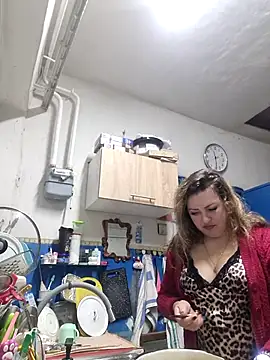 Jyleta online show from October 2025 09:27:01 PM